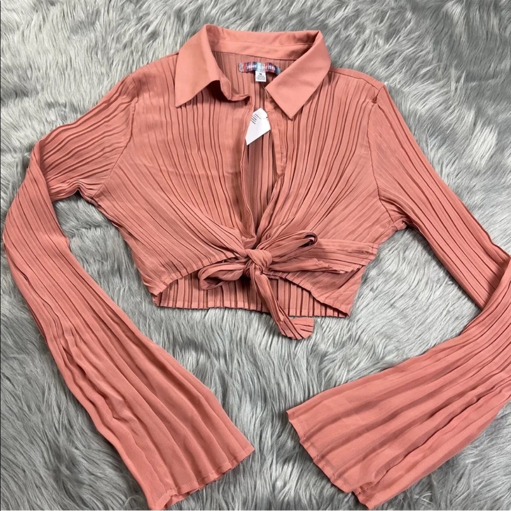 Urban Outfitters Rachel Plisse Tie Front Accordion Pleated Top Size M